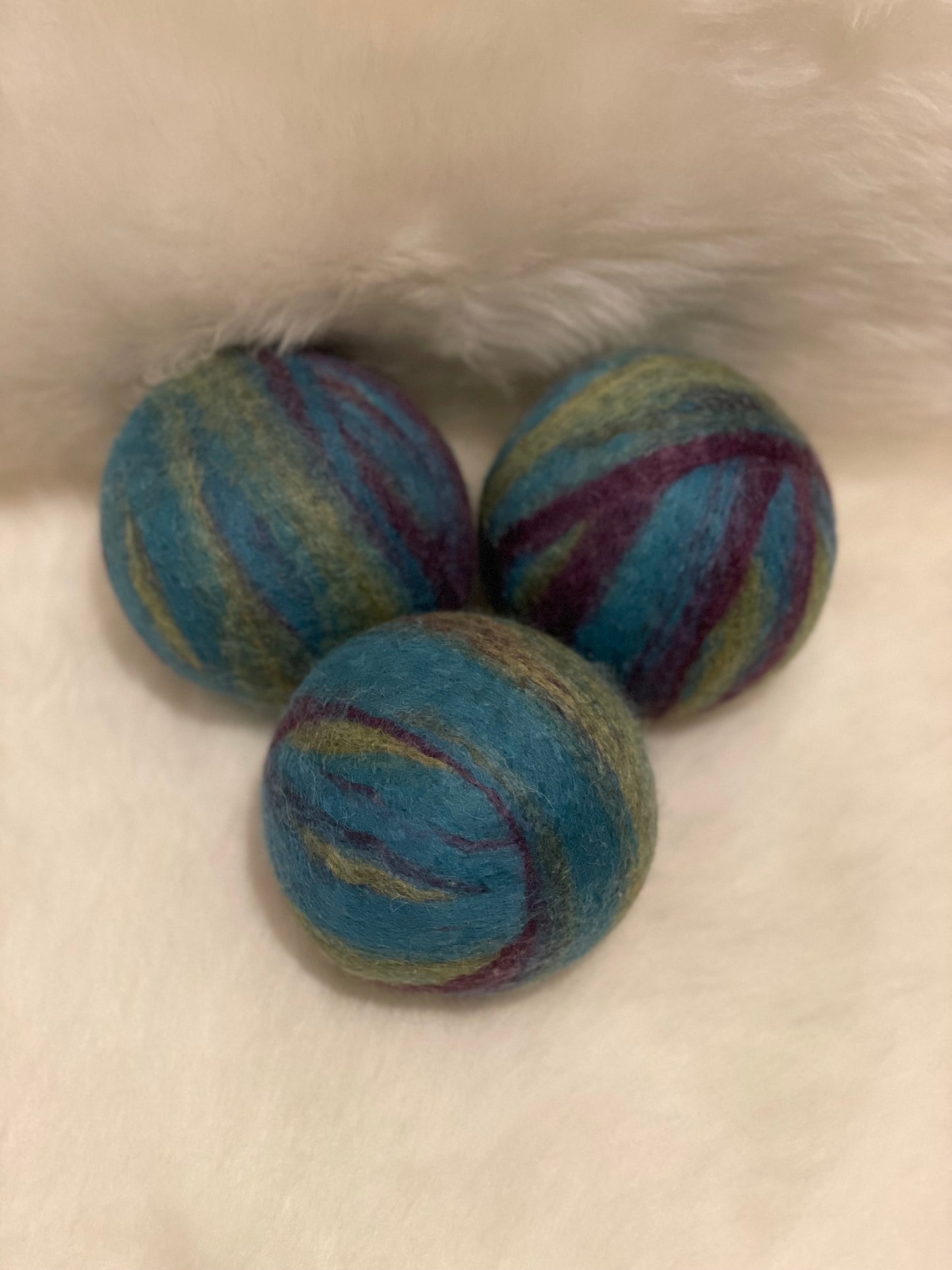 100% Wool Dryer Balls